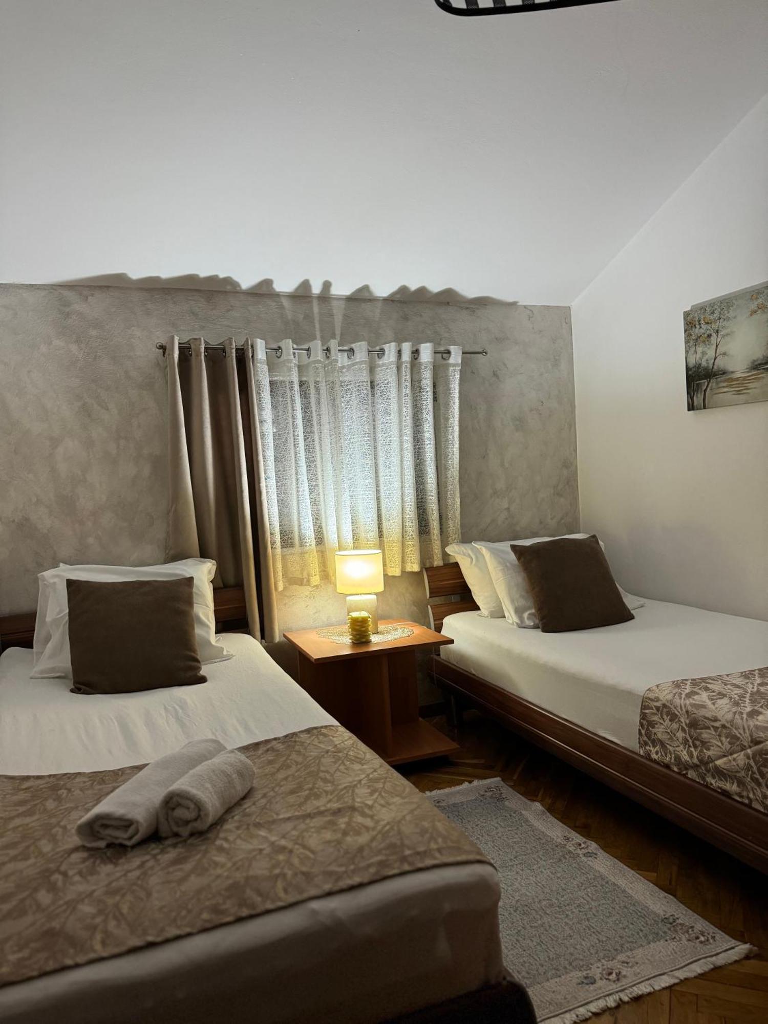 Casa Apartments, Two-Bedroom Apartment Budva Luaran gambar